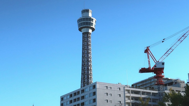 横浜マリンタワーの写真