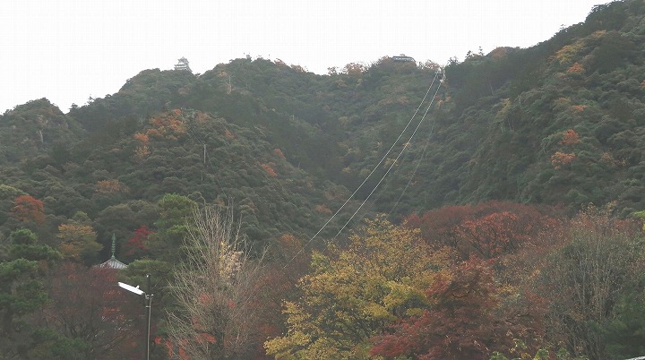 金華山ﾛｰﾌﾟｳｪｰ01の写真